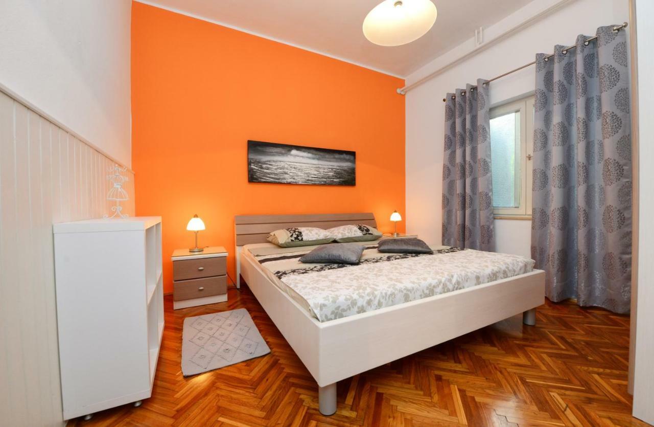 Apartments Nela Пореч Екстериор снимка