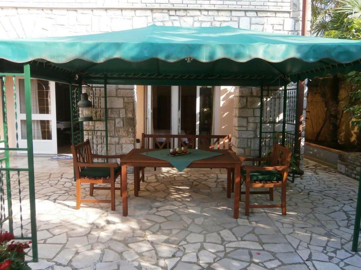 Apartments Nela Пореч Екстериор снимка